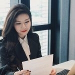 Chị Hiền. – Chủ quán cà phê Y